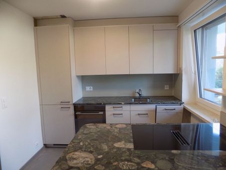 Charmantes Stadthausapartment mit neuer Küche - Photo 2