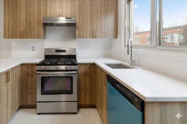 Rue Bernard, H8N 1V8, Montréal - Photo 1