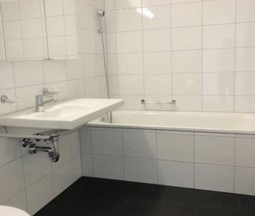 2.5 Zimmer, 61 m², 2. Stock - Photo 3