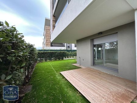 Location Appartement 3 pièces 67m² CANNES 06150 - Photo 5