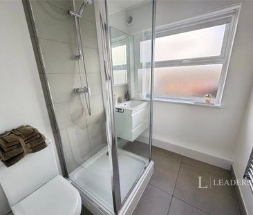 Studio to rent - Photo 6