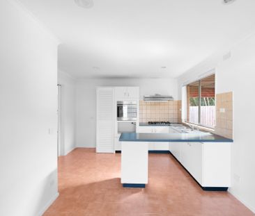Renovated Home in Court Location - Photo 4