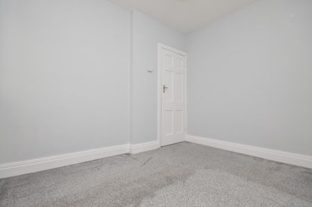 3 bedroom maisonette to rent - Photo 4