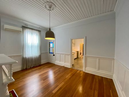 7 Bruce Street, Cooks Hill - Photo 4