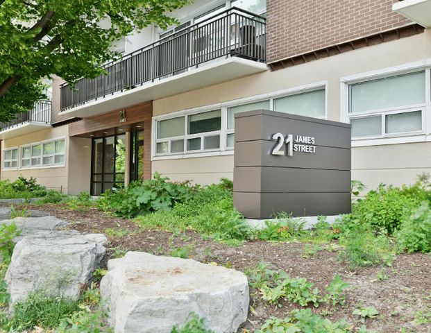 21 James Street - 506 - Photo 1