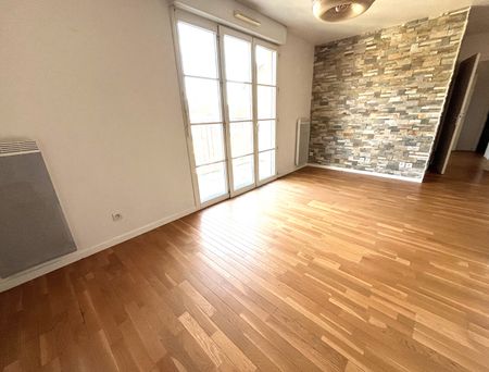 Location Appartement 3 pièces 58m² - Photo 4