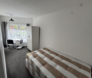 3 bedroom house share to rent - Photo 4