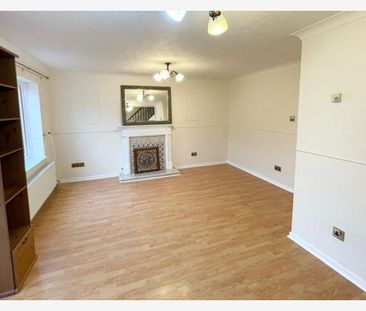 7, Barkstone Drive, Herongate, Shropshire, SY1 3XT - Photo 2