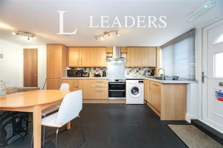 1 bedroom property to rent Fermor Crescent, Luton, Bedfordshire, LU2 - Photo 4