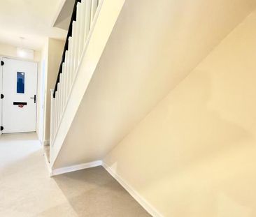 3 bedroom terraced house to rent - Photo 3