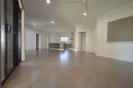 CONTEMPORARY AND BRILLIANT ON BRODIE - 4x2 - Photo 5