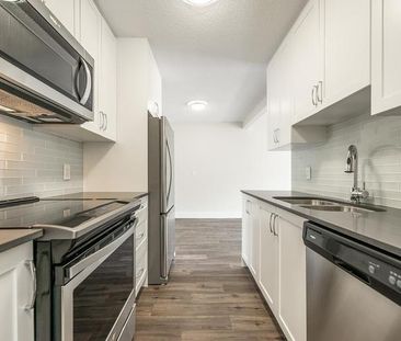 Pembroke Place Apartments | 830 Pembroke Street, Victoria - Photo 1