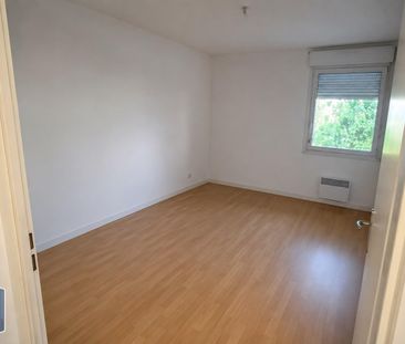 Location Appartement 3 pièces 51m² BEUVRAGES 59192 - Photo 5
