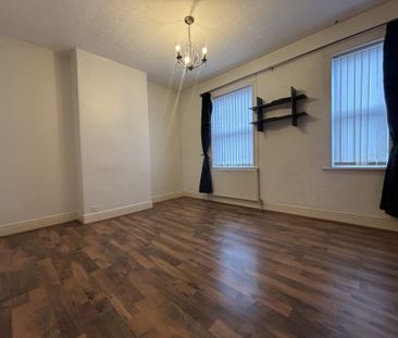 FoxHolliesRoad, AcocksGreen, BIRMINGHAM - Photo 2