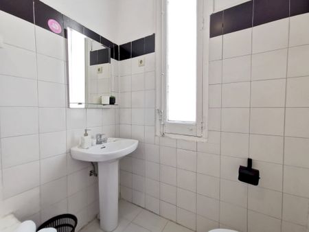Nice room in Redondilla Street - Photo 4