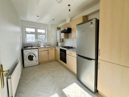 1 bedroom flat to rent - Photo 3
