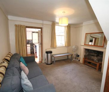 3 bedroom terraced house to rent - Photo 3