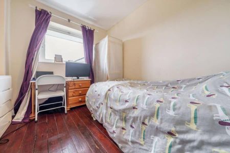 5 bedroom terraced house to rent - Photo 4