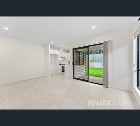 1/37 Kestrel Road, Park Ridge, Qld 4125 - Photo 1