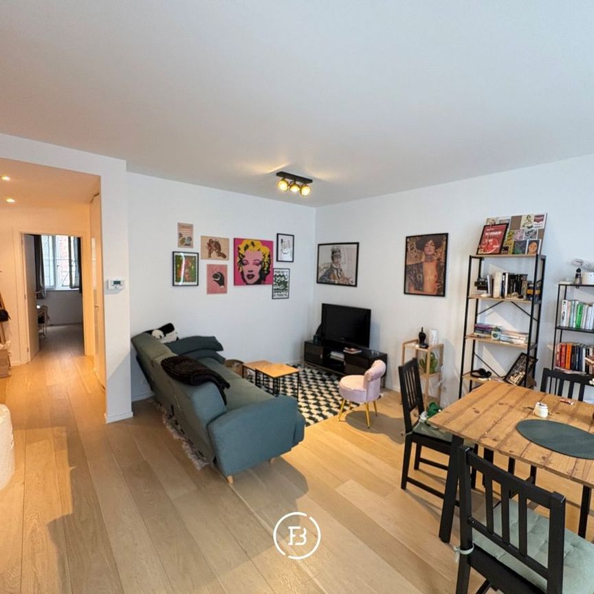 Huis te huur in Brussel voor € 1.300 met 1 slaapkamer - foto 1