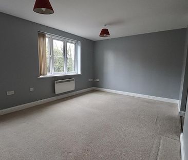 2 bedroom flat to rent - Photo 6