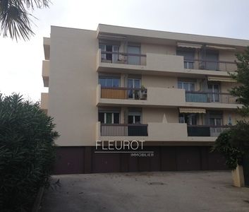 Location Appartement 2 pièces 33m² LA CIOTAT 13600 - Photo 1