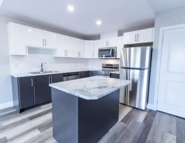 Colborne Court Apartments | 3791 Portage Road, Niagara Falls - Photo 1