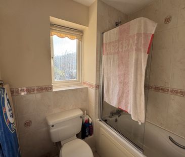 Matthews Drive, Maidenbower, CRAWLEY - Photo 6