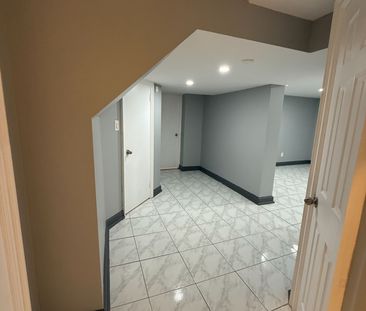 For Lease - 23 Glen Belle Crescent Unit# Bsmt, Toronto, Ontario - Photo 6