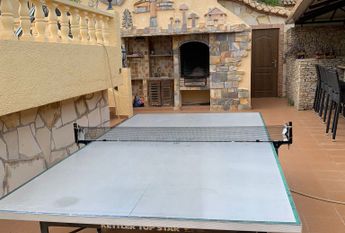 Villa for rent with 3 bedrooms and pool in Calpe for the winter season.