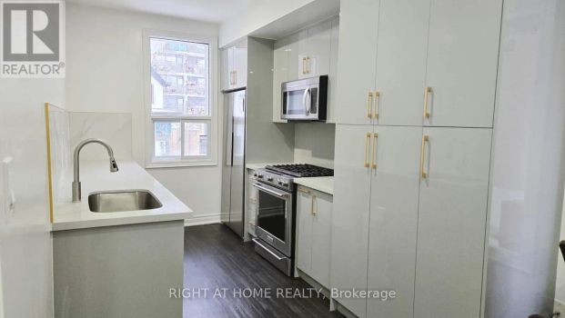 49 TORRENS AVENUE - Photo 1