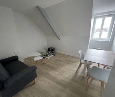 Location Appartement 2 pièces 32m² - Photo 2