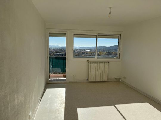 Location Appartement 3 pièces 54m² DRAGUIGNAN 83300 - Photo 1