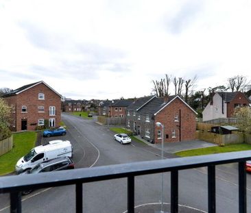 12a Gransha Chase, Dundonald, Belfast, BT16 2FE - Photo 4