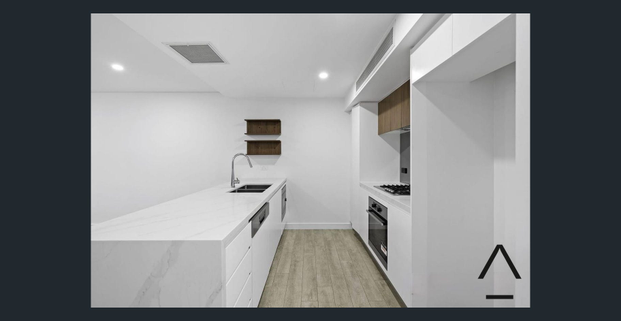 Modern Two-Bedroom Apartment with Double Parking - Photo 1