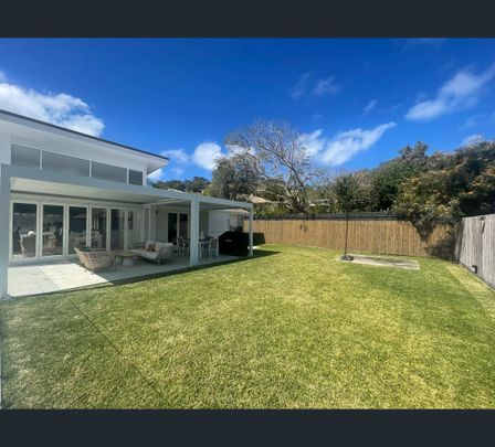 10 Tuckeroo Ct, Coolum Beach, Qld 4573 - Photo 1