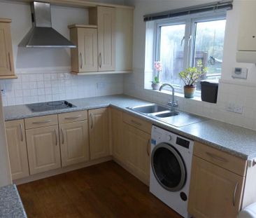 Grangemoor Court - Photo 5