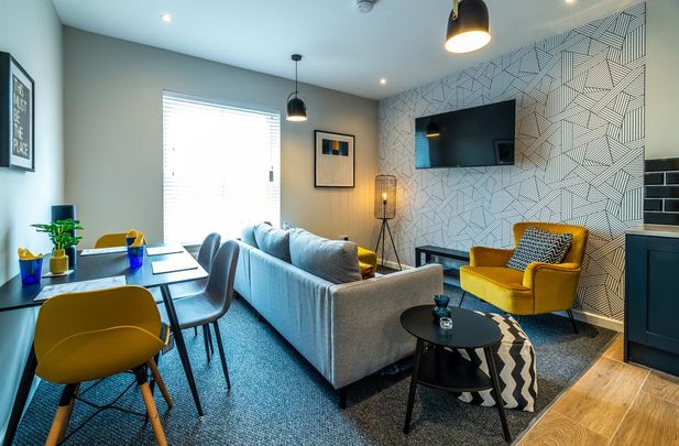 4 bedroom apartment to rent - Photo 1