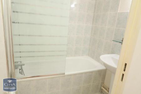 Appartement à louer 2 pièces 42m² - Photo 2