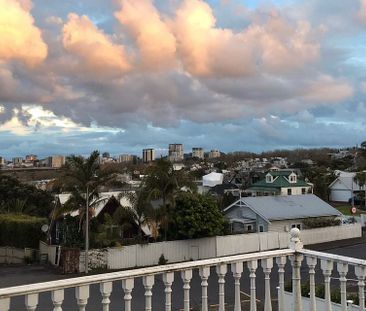 Central Ponsonby Bungalow - Photo 1