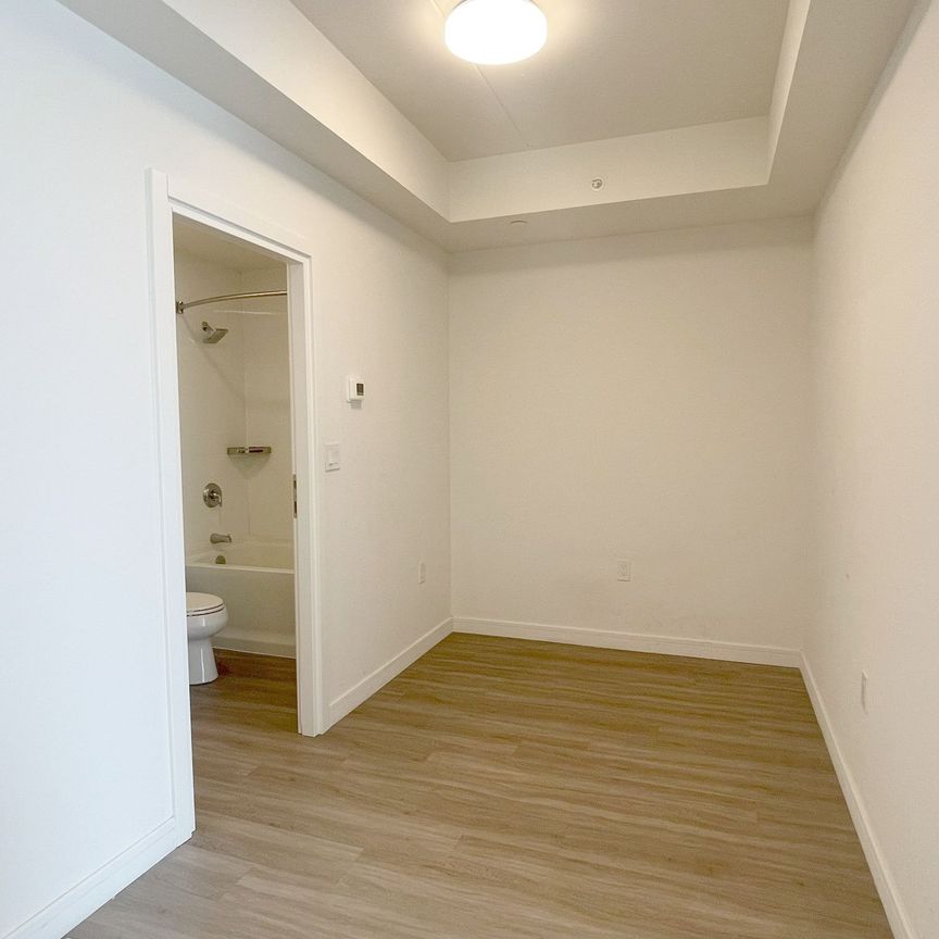 For Lease - 49 Walnut Street Unit# 1706, Hamilton, Ontario - Photo 1