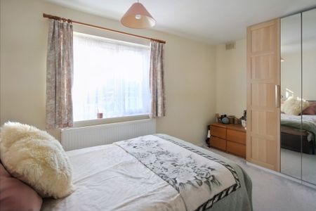 Maygoods Green, Uxbridge, UB8 - Photo 5