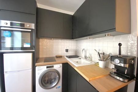 Appartement à louer à Paris 4Ème - Photo 2