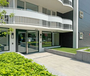 For Lease - 11 Walmer Road Unit# 306, Toronto, Ontario - Photo 5