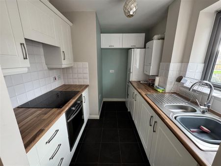 1 bedroom flat to rent - Photo 5