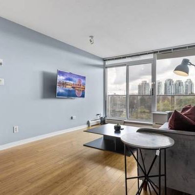 Furnished Spacious 1BD/1BA Apartment SHORT TERM - Photo 4