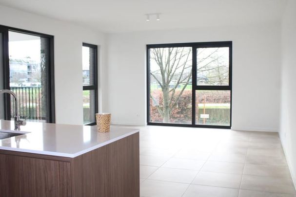 Appartement te huur - Photo 1