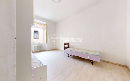 Trilocale piazza Italia, Centro Storico, Neive - Foto 4