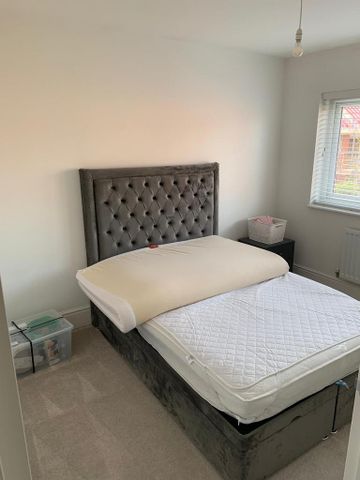 1 bedroom in a house share to rent - Photo 5