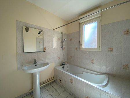 Location Appartement 1 pièce 28m² - Photo 3
